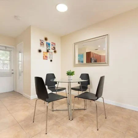 Just Off Wilton Drive Apt 7 Fort Lauderdale Extérieur photo