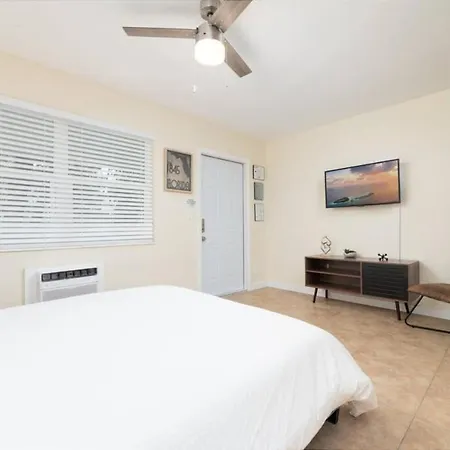 Just Off Wilton Drive Apt 7 Fort Lauderdale Extérieur photo