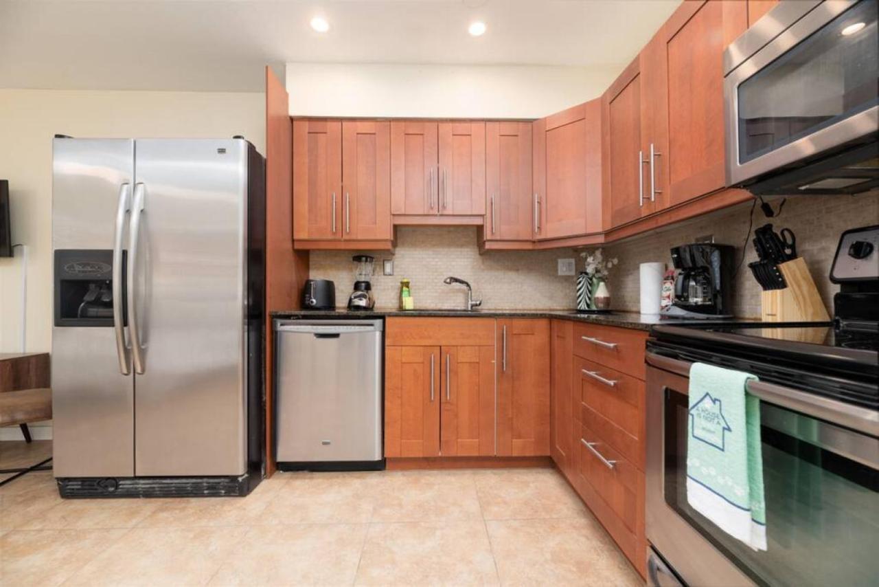 Just Off Wilton Drive 7 Apartment